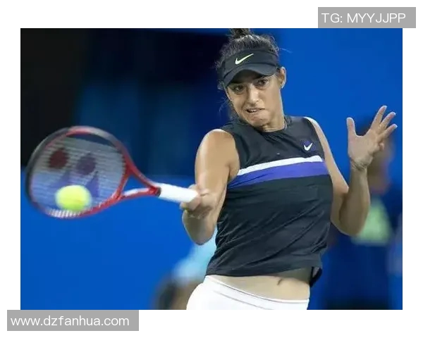 普利斯科娃与巴蒂激战正酣谁将赢得这场巅峰对决