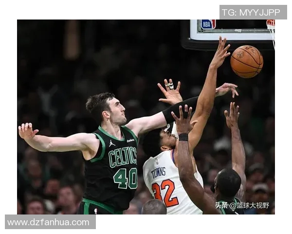 灰熊在季后赛中以四比二战胜马刺成功晋级展现强大实力与团队合作精神