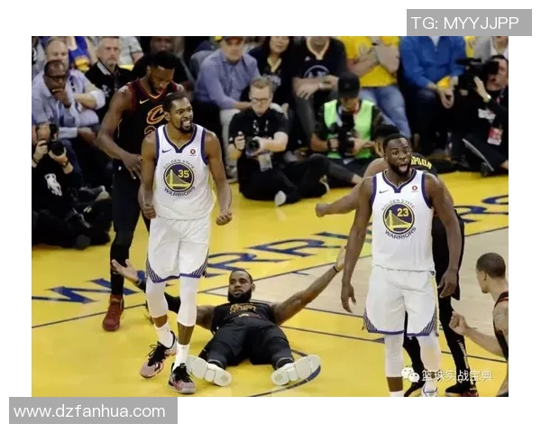 男篮亚锦赛精彩回顾中国队对阵菲律宾的激烈对抗录像分析