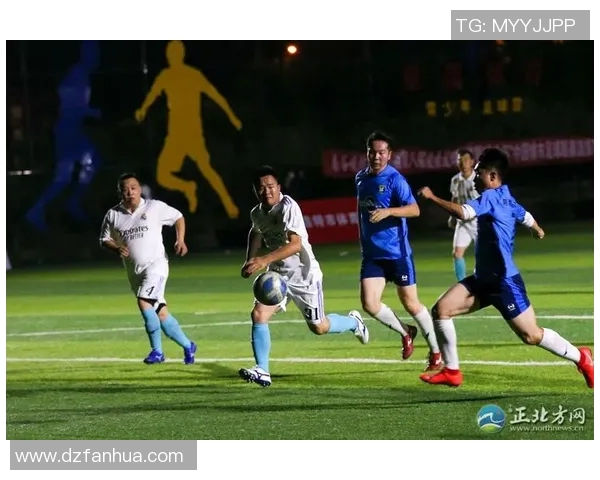 韩国与秘鲁足球赛激战正酣谁能在绿茵场上笑到最后