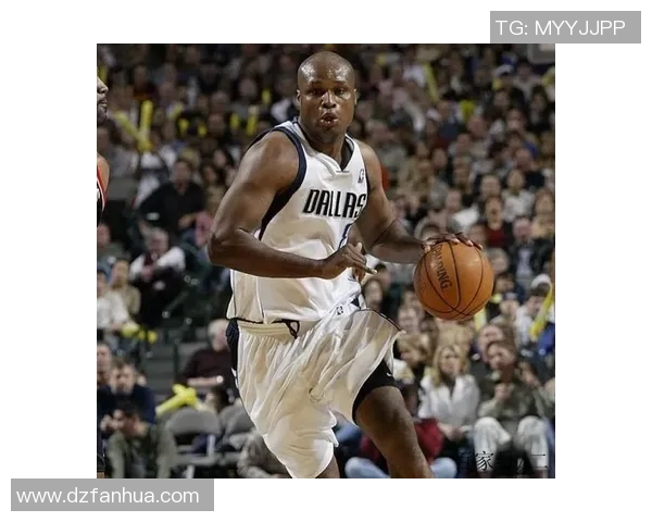 贾雷斯沃克：新星崛起NBA赛场的未来之光与潜力无限