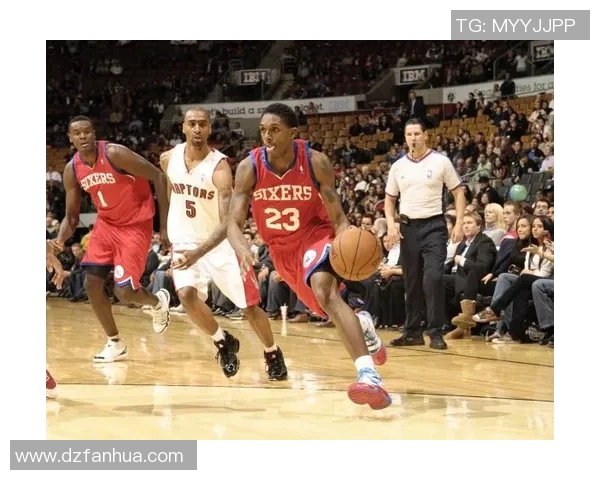 回放骑士与猛龙精彩对决全场录像分析与精彩瞬间回顾 回放骑士与猛龙精彩对决全场录像分析与精彩瞬间回顾