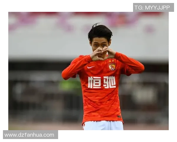 广州足球队防守反击策略分析及其成败得失探讨 广州足球队防守反击策略分析及其成败得失探讨